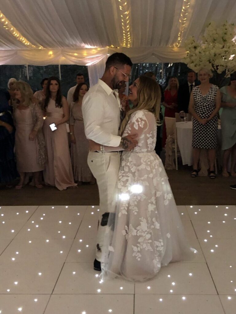 First dance kiss captured perfectly